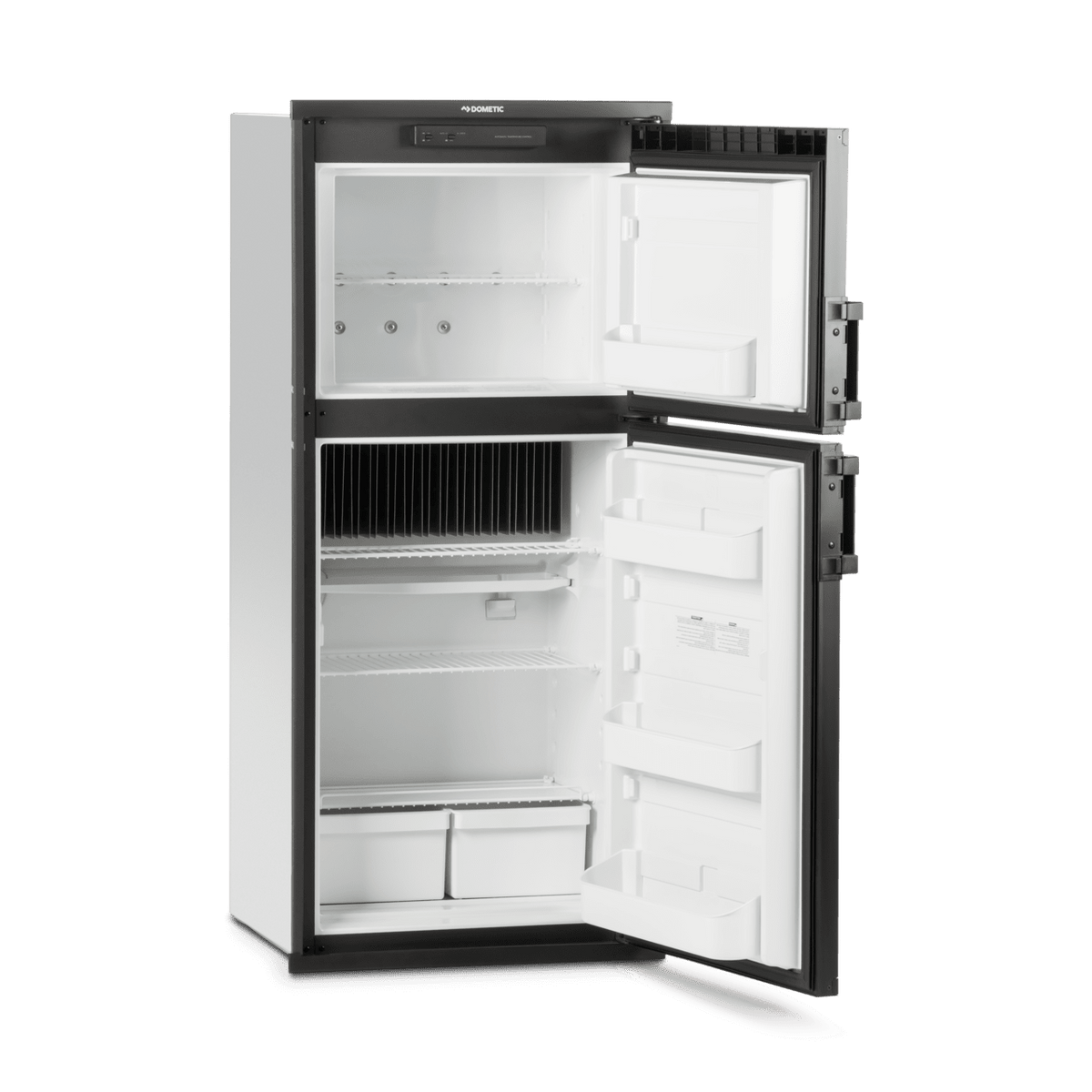 Dometic Americana II DM2672 porte ouverte