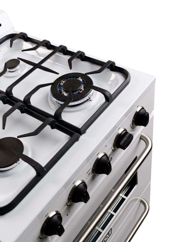 Cuisinière au propane Unique Classic 24 po, blanche (UGP-24G OF1 W)