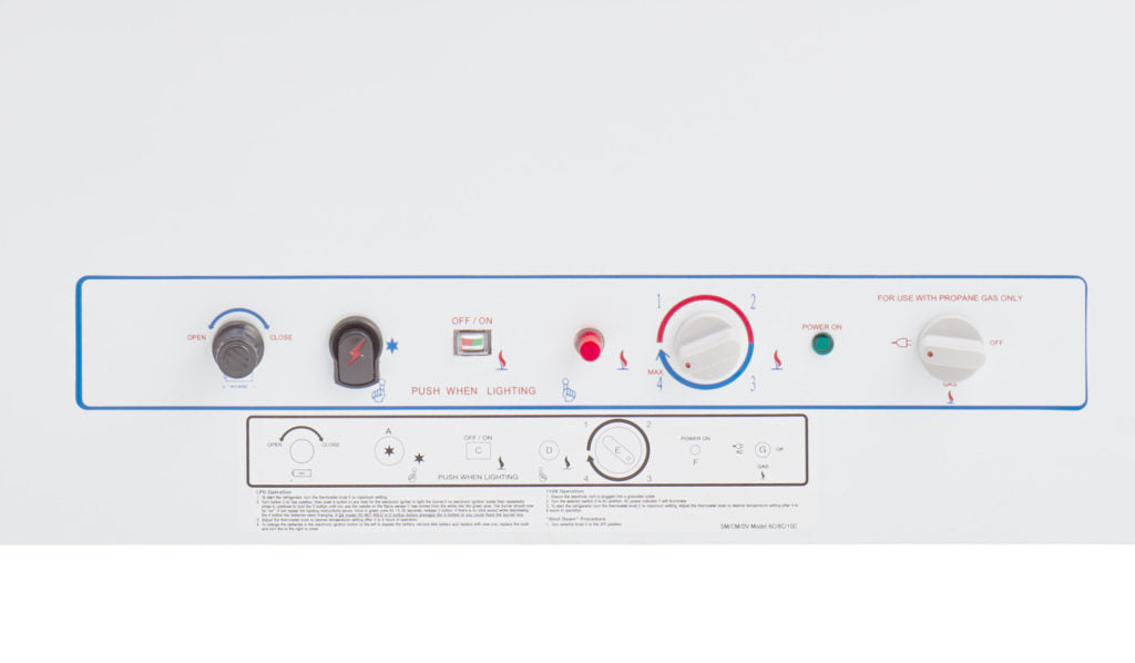 Congélateur coffre au propane Unique 6 pi³ (169 L) (UGP-6F CM W)