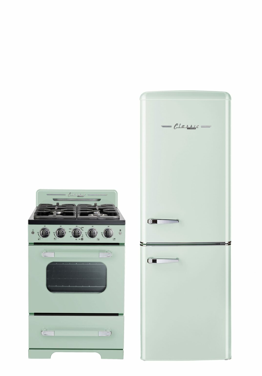 Cuisiniere Unique Classic Retro 24 po vert menthe installee en cuisine